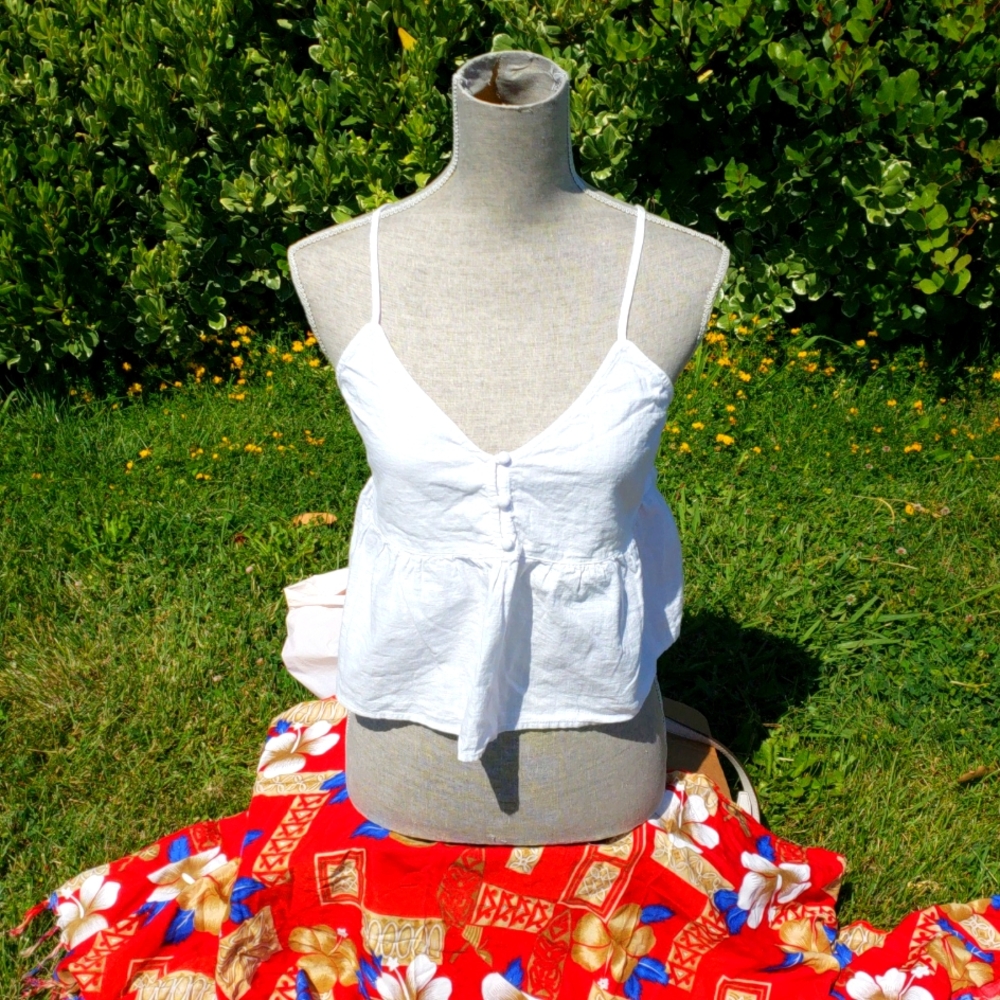 Cropped peplum tank